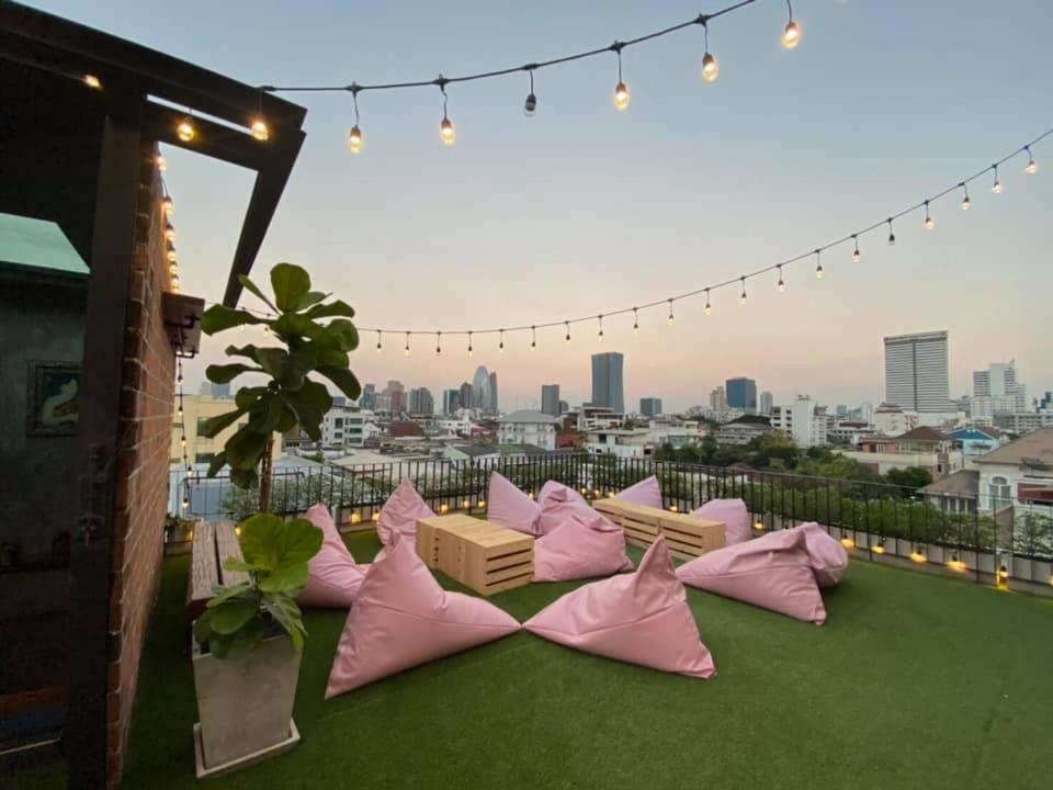 The Local Ari Hostel Bangkok Buitenkant foto